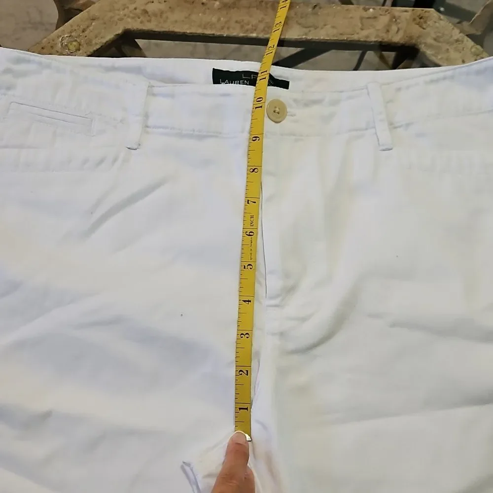 LRL Lauren Jeans Women's White Shorts Size 12